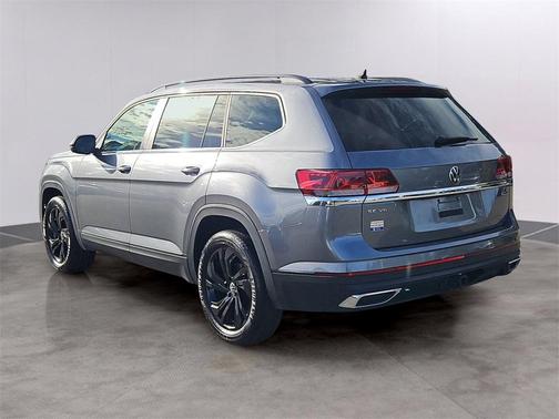 2022 Volkswagen Atlas 3.6L SE w/Technology