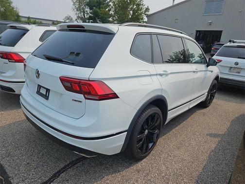2020 Volkswagen Tiguan 2.0T SE R-Line Black