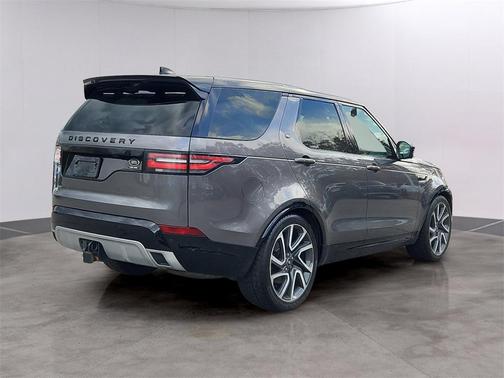 2017 Land Rover Discovery HSE LUXURY
