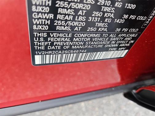 2025 Volkswagen Atlas 2.0T SE