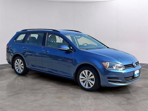 2017 Volkswagen Golf SportWagen TSI S