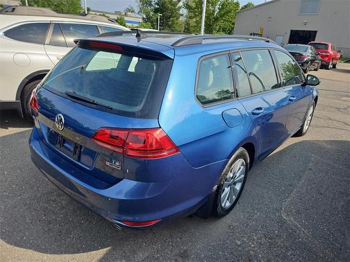 2017 Volkswagen Golf SportWagen TSI S