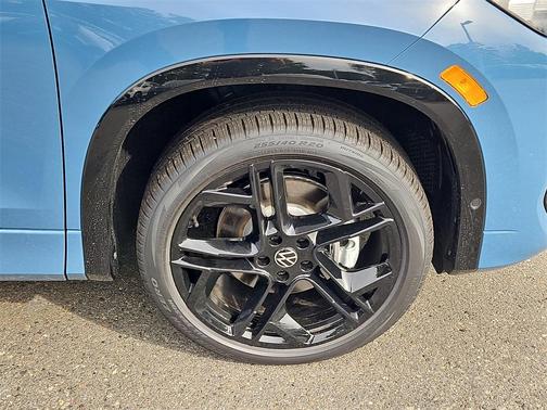 2025 Volkswagen Tiguan 2.0T SE R-Line Black
