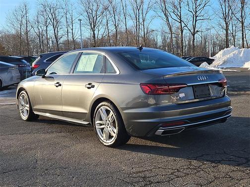 2021 Audi A4 45 S line quattro Premium