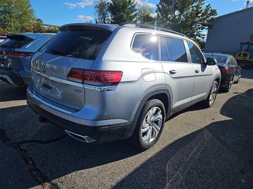 2023 Volkswagen Atlas 3.6L SE w/Technology