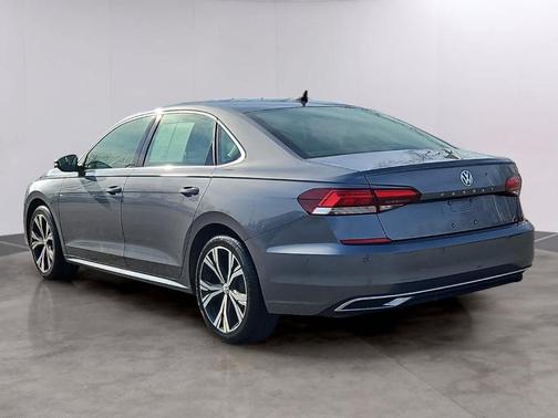 Platinum Gray Metallic 2020 Volkswagen Passat 2.0T SEL