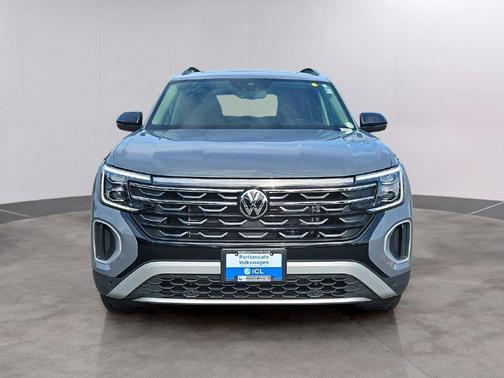 Pure Gray 2026 Volkswagen Atlas 2.0T Peak Edition
