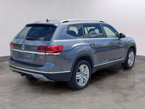 Platinum Gray Metallic 2019 Volkswagen Atlas 3.6L SEL