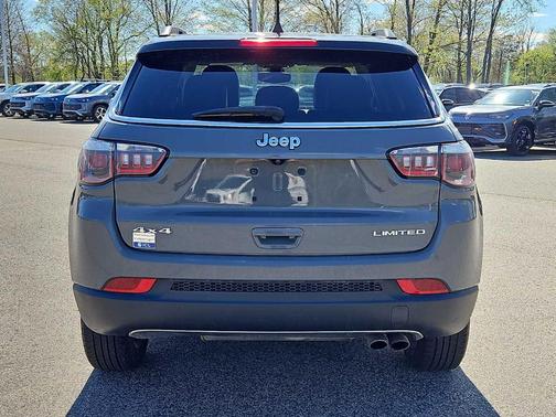 Sting Gray Clearcoat 2020 Jeep Compass Limited