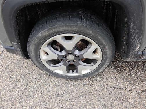 Sting Gray Clearcoat 2020 Jeep Compass Limited