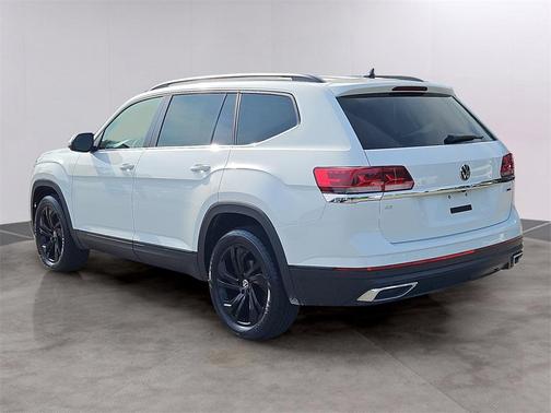 2022 Volkswagen Atlas 2.0T SE