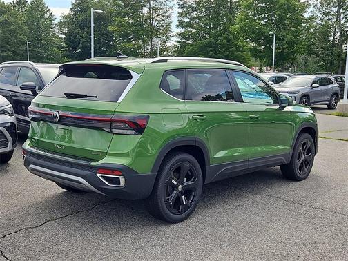 2025 Volkswagen Taos 1.5T SEL