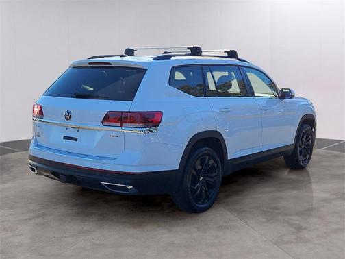 2022 Volkswagen Atlas 3.6L SE w/Technology