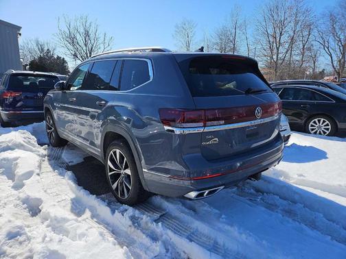 2025 Volkswagen Atlas 2.0T SEL Premium R-Line