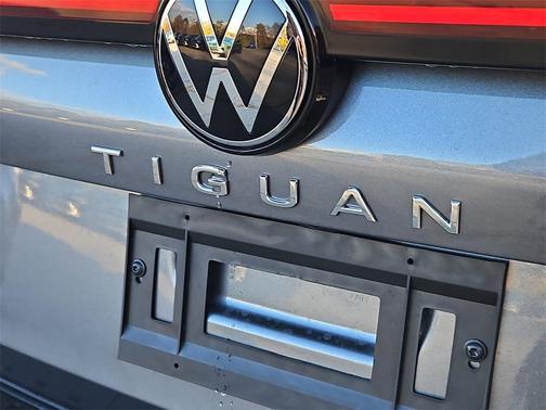 2025 Volkswagen Tiguan 2.0T S