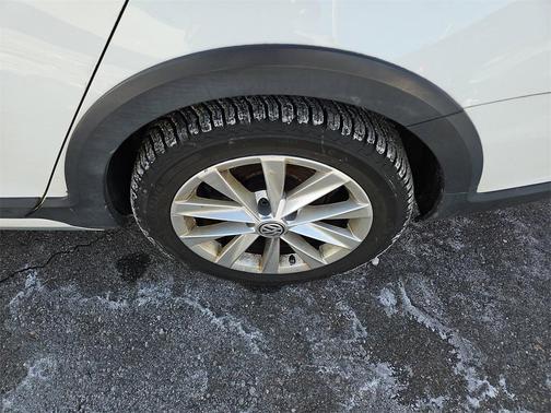 2018 Volkswagen Golf Alltrack TSI S