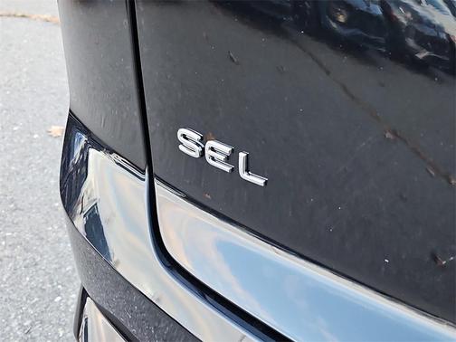 2026 Volkswagen Atlas Cross Sport 2.0T SEL