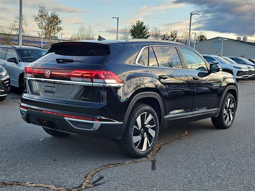 2026 Volkswagen Atlas Cross Sport 2.0T SEL