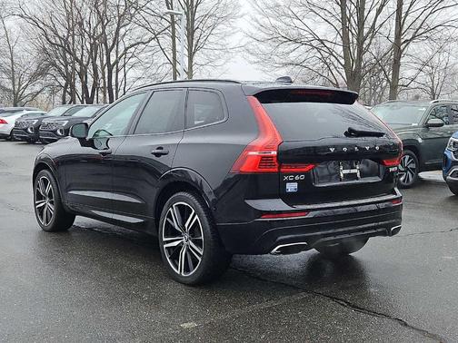 2020 Volvo XC60 T6 R-Design