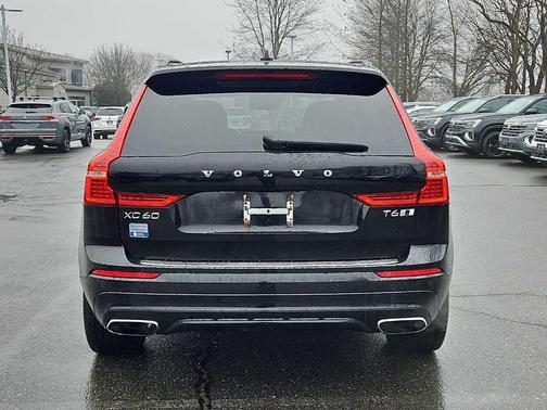 2020 Volvo XC60 T6 R-Design