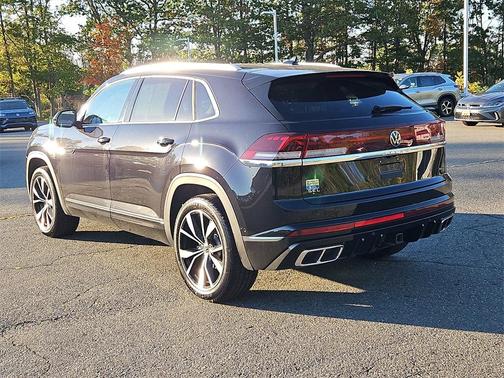 2024 Volkswagen Atlas Cross Sport 2.0T SEL Premium R-Line