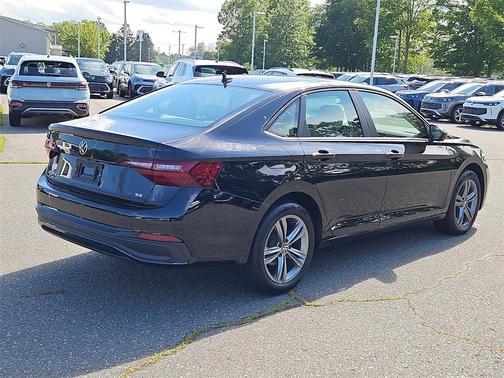 2024 Volkswagen Jetta 1.5T SE