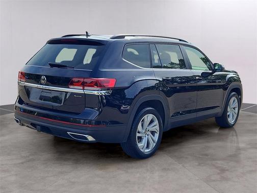 2023 Volkswagen Atlas 3.6L SE w/Technology