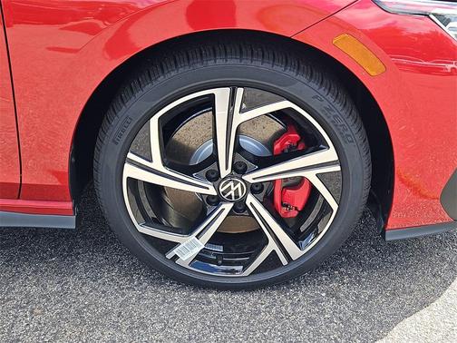 2025 Volkswagen Golf GTI 2.0T SE