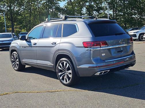 2022 Volkswagen Atlas 3.6L SEL Premium R-Line