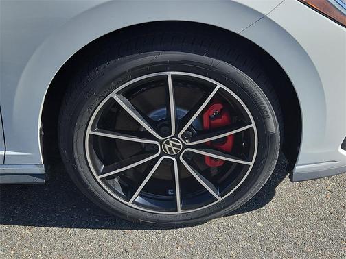 2025 Volkswagen Jetta GLI 2.0T Autobahn