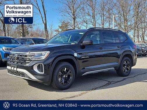 Deep Black Pearl Effect 2026 Volkswagen Atlas 2.0T Peak Edition