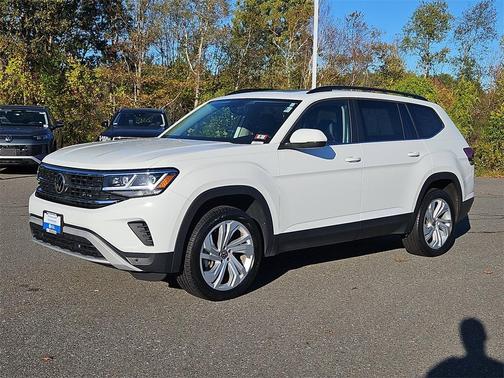 2022 Volkswagen Atlas 3.6L SE w/Technology