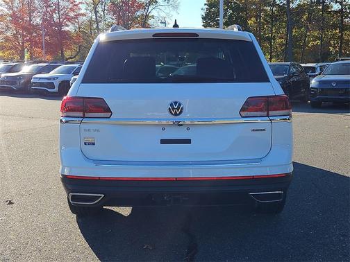 2022 Volkswagen Atlas 3.6L SE w/Technology