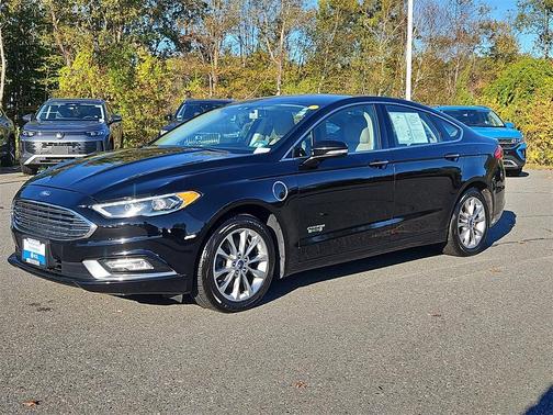 2017 Ford Fusion Energi SE Luxury