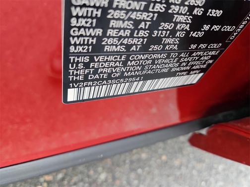 2025 Volkswagen Atlas 2.0T SEL Premium R-Line