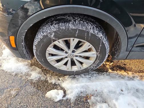 2018 Volkswagen Tiguan 2.0T SE