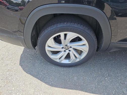 2022 Volkswagen Atlas 3.6L SE w/Technology