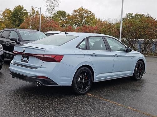 2025 Volkswagen Jetta GLI 2.0T Autobahn