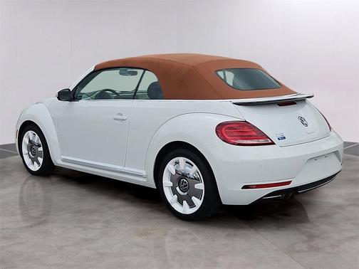 2019 Volkswagen Beetle 2.0T Final Edition SEL