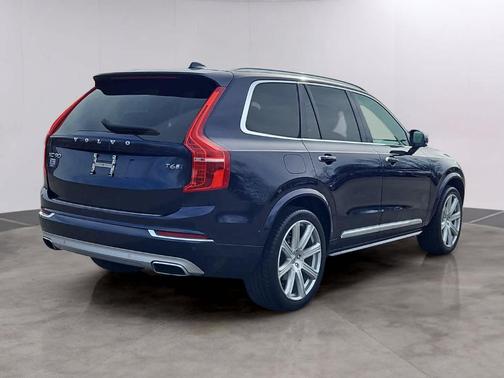 2019 Volvo XC90 T6 Inscription
