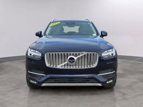 2019 Volvo XC90 T6 Inscription