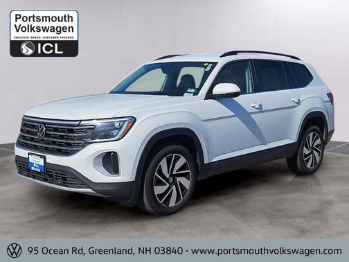 Pure White 2024 Volkswagen Atlas 2.0T SE