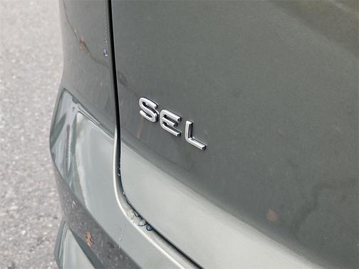 2026 Volkswagen Atlas Cross Sport 2.0T SEL