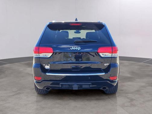 Diamond Black 2020 Jeep Grand Cherokee Overland