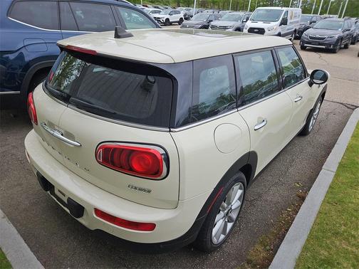 2019 MINI Clubman Cooper