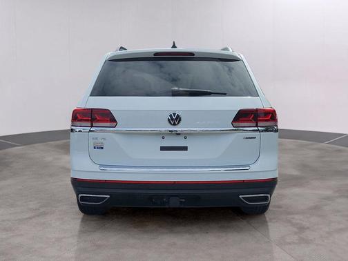 Pure White 2023 Volkswagen Atlas 3.6L SE w/Technology