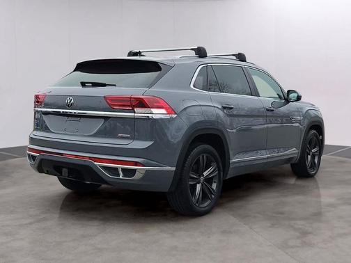 2022 Volkswagen Atlas Cross Sport 3.6L V6 SEL R-Line