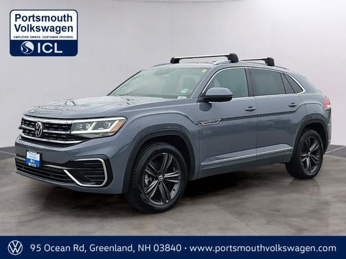 Pure Gray 2022 Volkswagen Atlas Cross Sport 3.6L V6 SEL R-Line