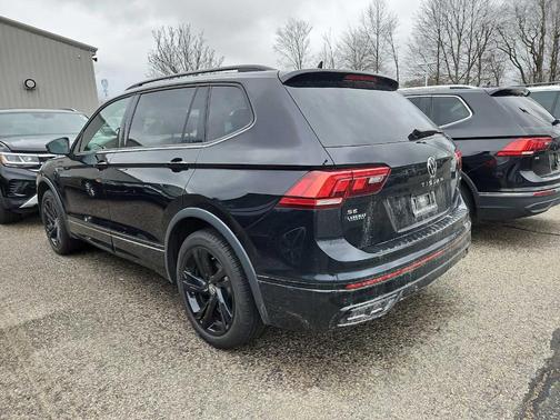 2024 Volkswagen Tiguan 2.0T SE R-Line Black