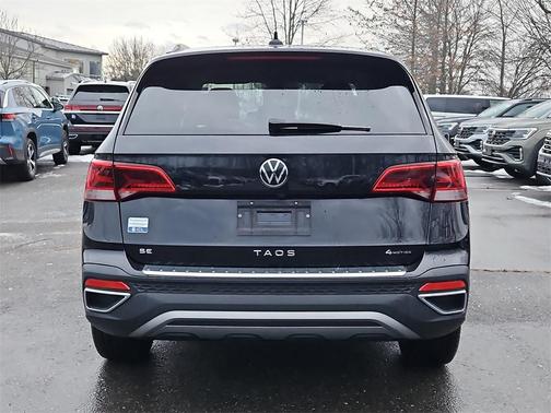 2024 Volkswagen Taos 1.5T SE